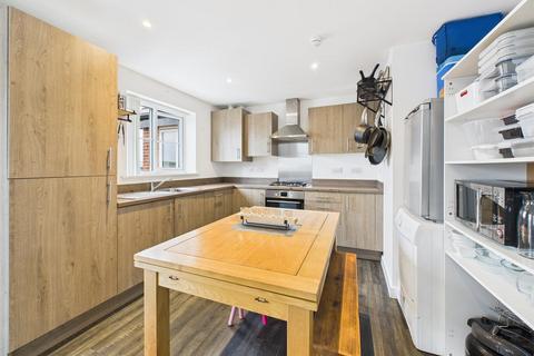 2 bedroom apartment for sale, Abram Close, Lancaster