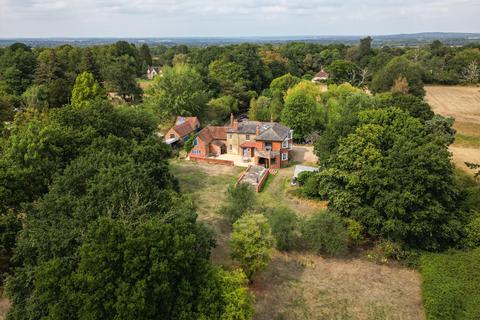 4 bedroom detached house for sale, Forest Road, Wokingham, Berkshire, RG40