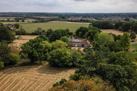 4 bedroom detached house for sale, Forest Road, Wokingham, Berkshire, RG40