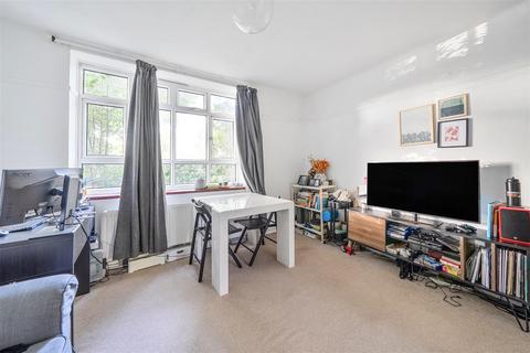 undefined, Maple Road, Surbiton