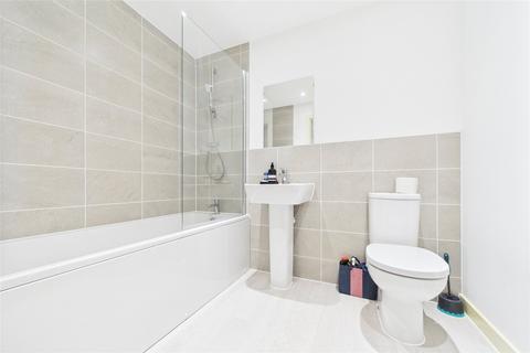 2 bedroom apartment for sale, Webster Close, Bracknell, Berkshire, RG12