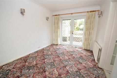 3 bedroom semi-detached house for sale, Moseley Wood Avenue, Leeds, West Yorkshire