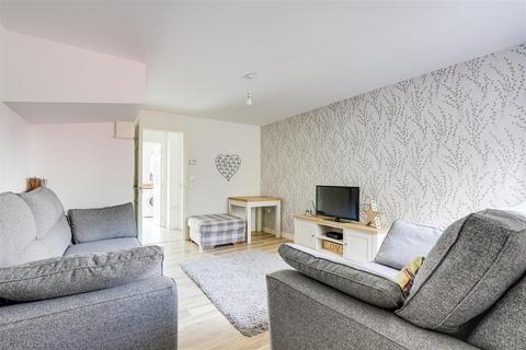 3 bedroom end of terrace house for sale, Lightning Grove, Hucknall NG15