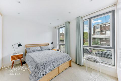3 bedroom end of terrace house for sale, Erwood Road, London