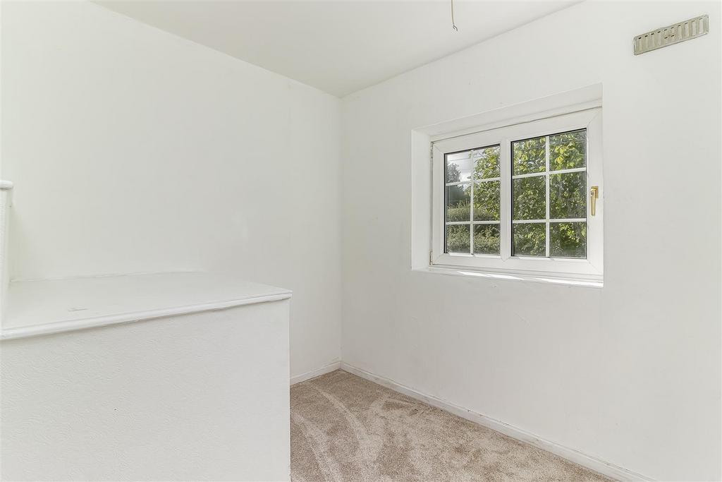 Bedroom 3.jpg