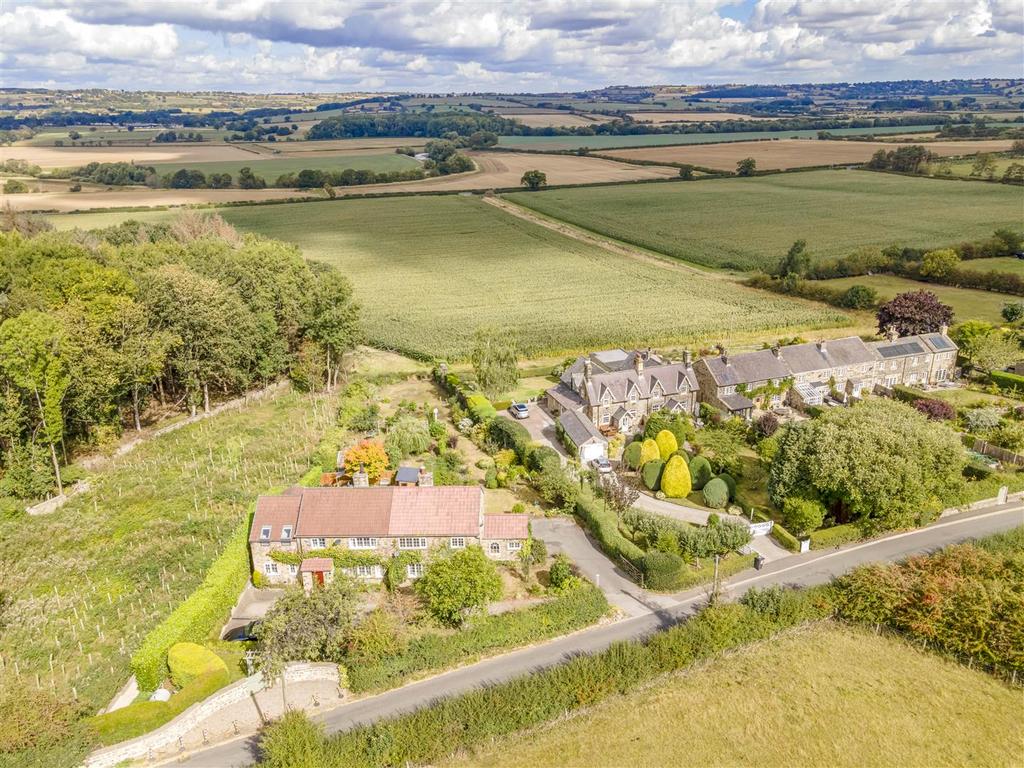 Exterior - 3.jpg