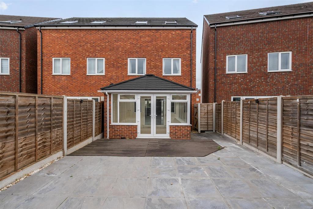 18 Kildare Close 19.jpg
