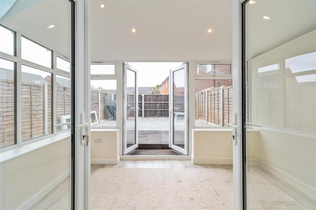 18 Kildare Close 16.jpg