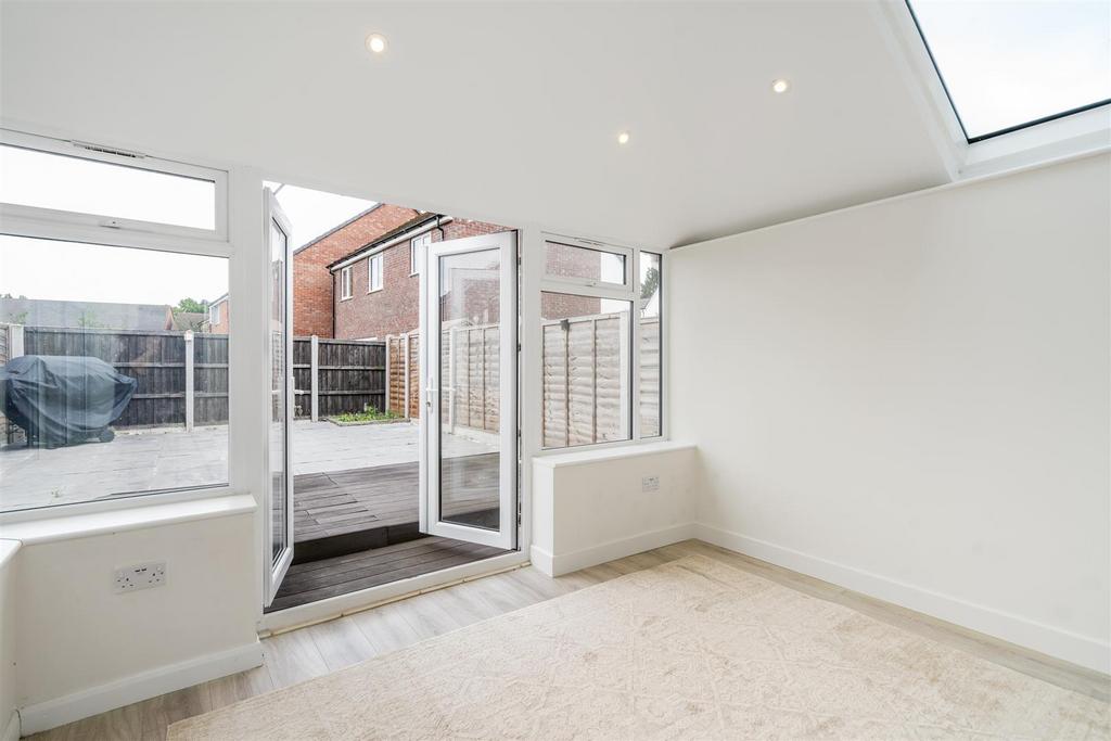 18 Kildare Close 17.jpg