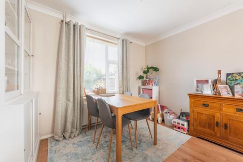 32 Milton Close, Norwich, NR1 3HX