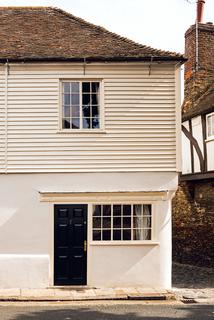 3 bedroom end of terrace house for sale, Upper Strand Street, Sandwich, Kent