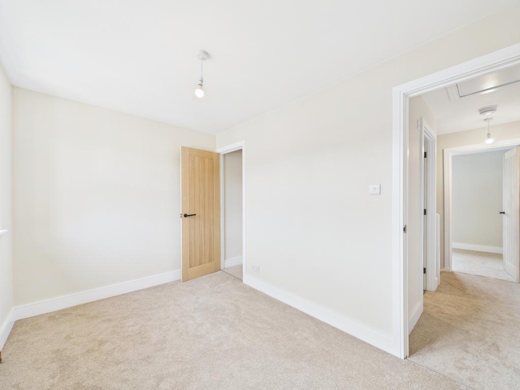 Double Bedroom with Wardrobe