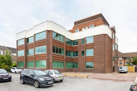 Office to rent, Church Rd Haywards Heath RH16 3SN