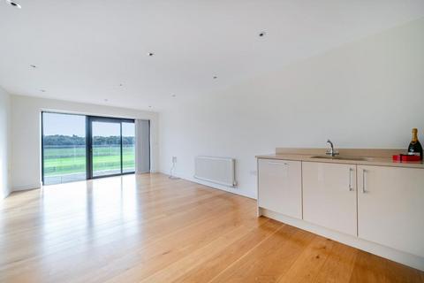 undefined, Newbury,  Berkshire,  RG14