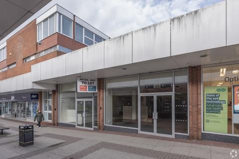 Retail property (high street) to rent, 1-2 Bishops Walk Tewkesbury GL20 5LQ