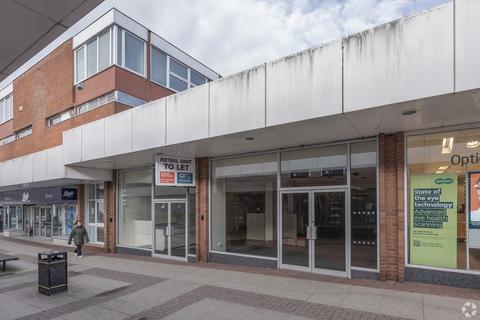 Retail property (high street) to rent, 1-2 Bishops Walk Tewkesbury GL20 5LQ