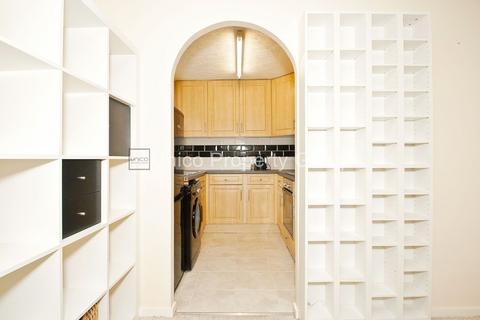 1 bedroom flat to rent, 2 Rossetti Road, London SE16