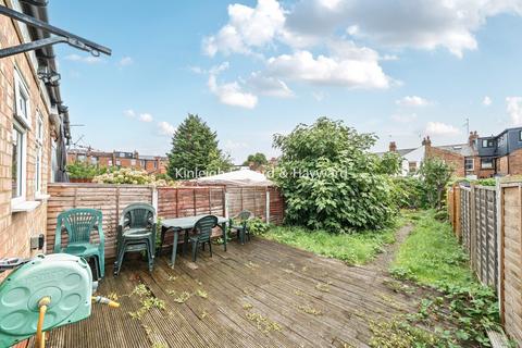5 bedroom terraced house for sale, Squires Lane, London, N3