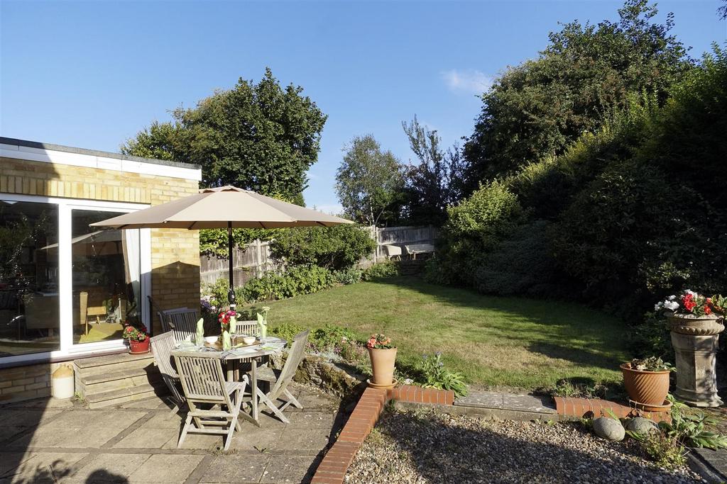 Garden 1.JPG