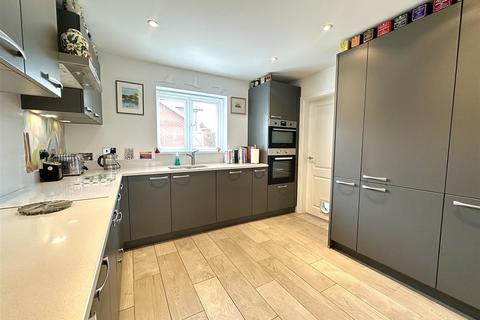 undefined, Bradshaw Close, Wilmslow