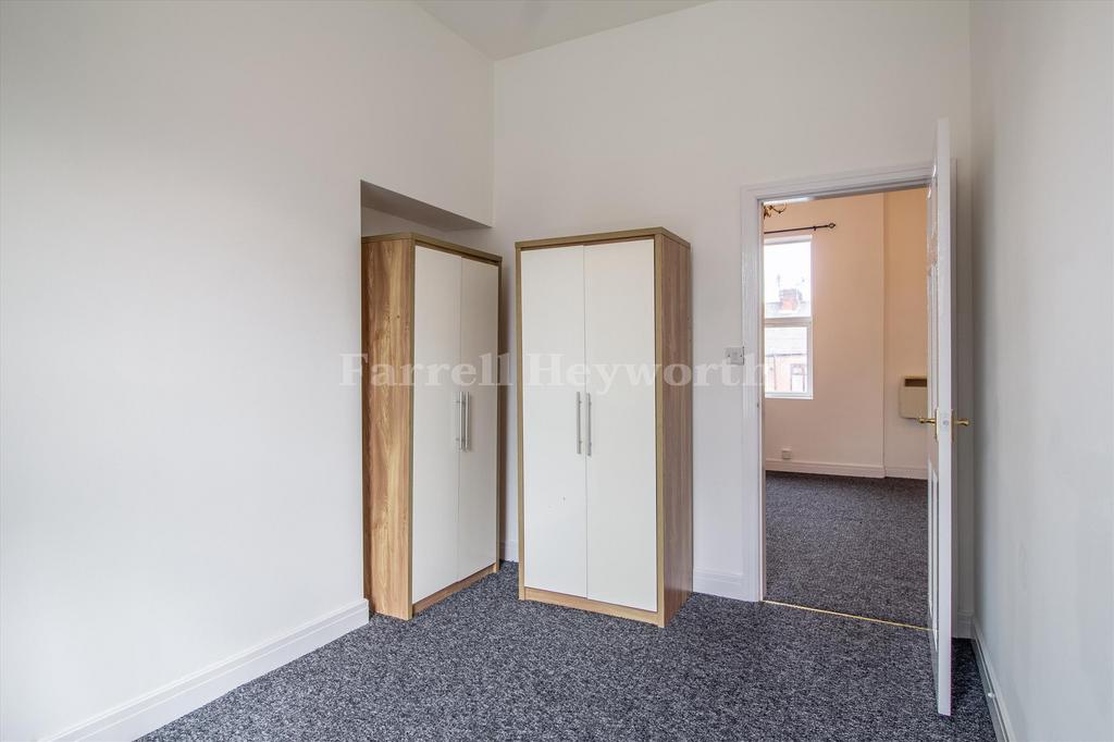 1 st bedroom 2