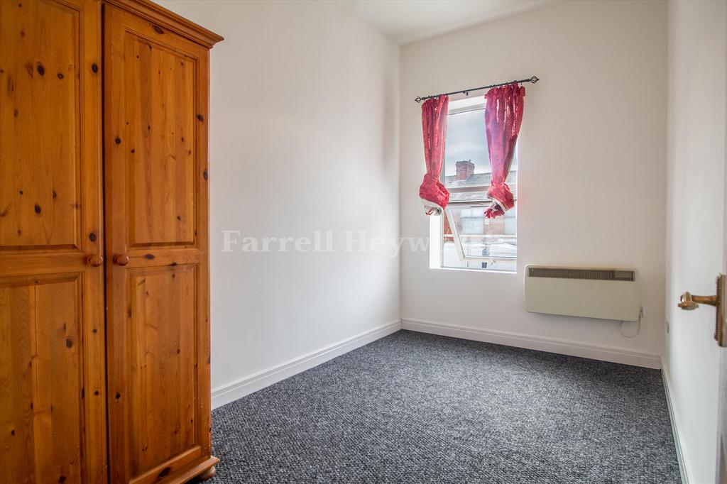 2 nd bedroom