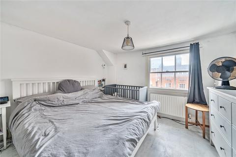 undefined, West Street, Farnham, Surrey, GU9