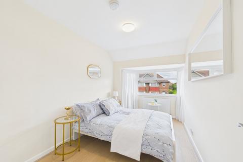 21 Arrowsmith Avenue, Worcester, WR2 5JA