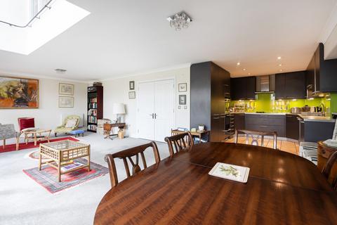 38 Complins Close, Oxford, OX2 6PZ