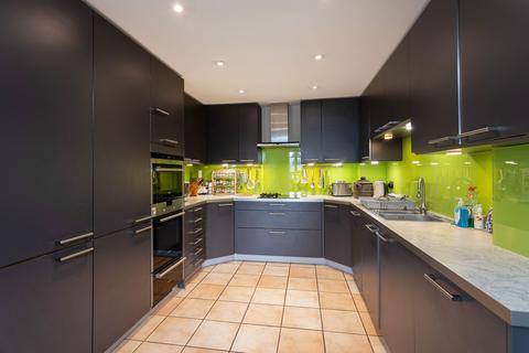 38 Complins Close, Oxford, OX2 6PZ