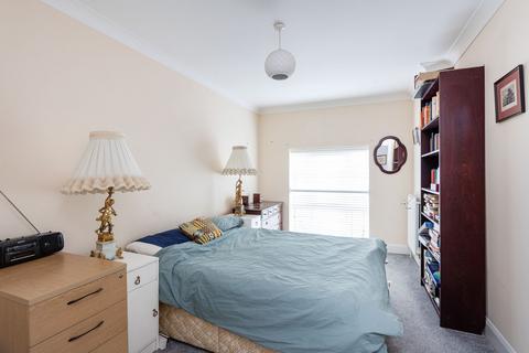 38 Complins Close, Oxford, OX2 6PZ
