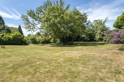 2 bedroom flat for sale, Virginia Water,  Berkshire,  GU25