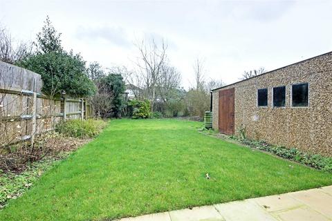 4 bedroom bungalow for sale, Oaklands Avenue, Brookmans Park, Herts, AL9