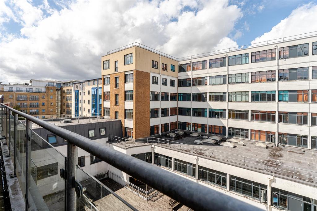 22 Charles Street CENTRO 25.jpg