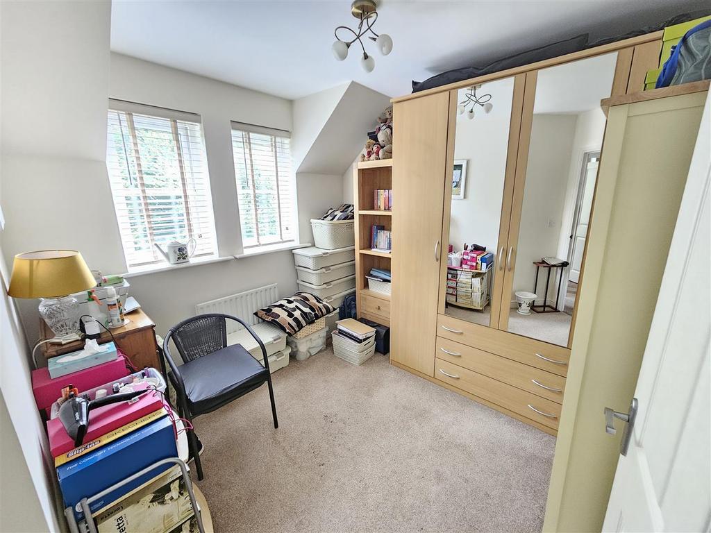 Bedroom 2.jpg