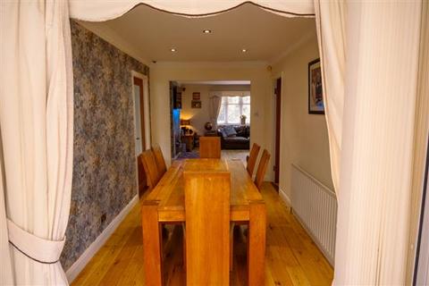 undefined, Park Avenue, Manchester