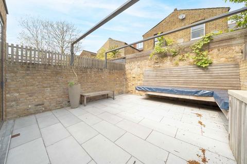 2 bedroom flat for sale, Ashburnham Road, London NW10