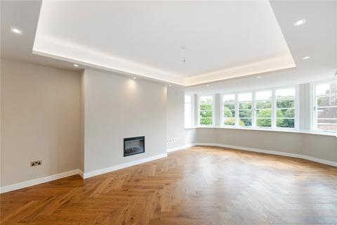 undefined, Putney Heath, Putney, London, SW15