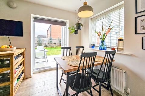 48 Thomas Drive, Killinghall, Harrogate, HG3 2FA