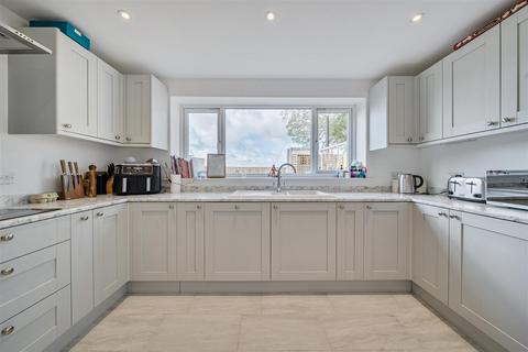 3 bedroom semi-detached house for sale, Newleaze, Steeple Ashton
