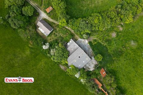 undefined, Gellywen, Nr Meidrim