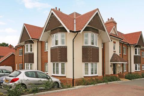 38 Poplar Road, Esher, KT10 0DD