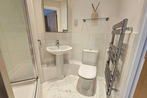 38 Poplar Road, Esher, KT10 0DD