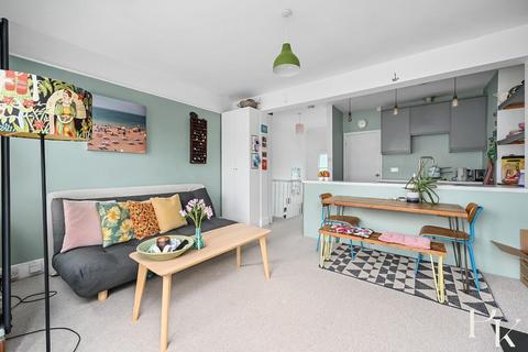 2 bedroom maisonette for sale, Cowper Street, Hove