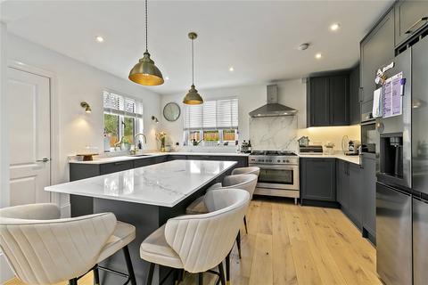 4 bedroom detached house for sale, Hanworth Road, Hampton