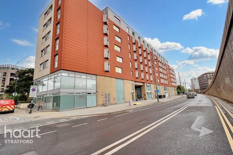 1 bedroom flat for sale, High Street, Stratford