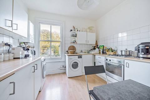 2 bedroom maisonette for sale, Elmdale Road, Wood Green, London, N13