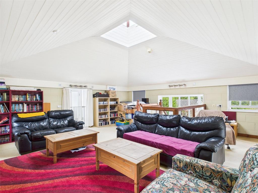 Studio / Living