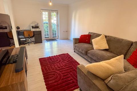 undefined, Jago Court, Newbury, RG14