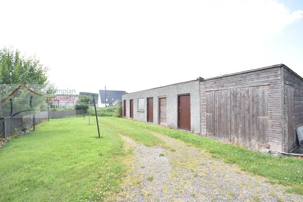 Shed and Garage.JPG